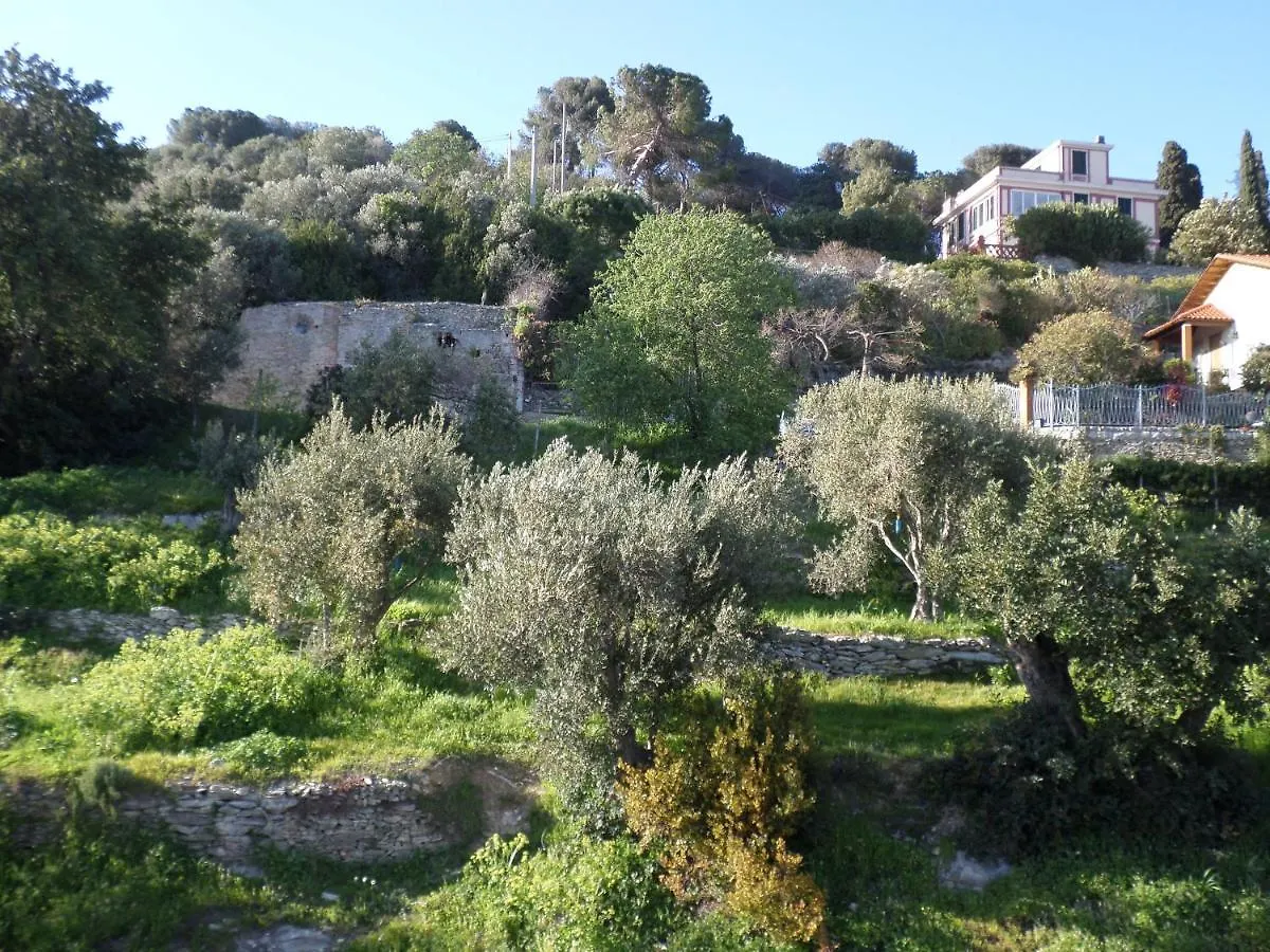 VentoVerde Bed&Breakfast Albenga 2*,